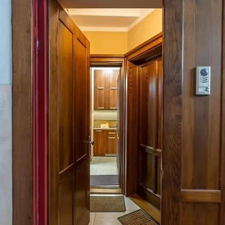 Luxury Design Flat In The Center Budapest