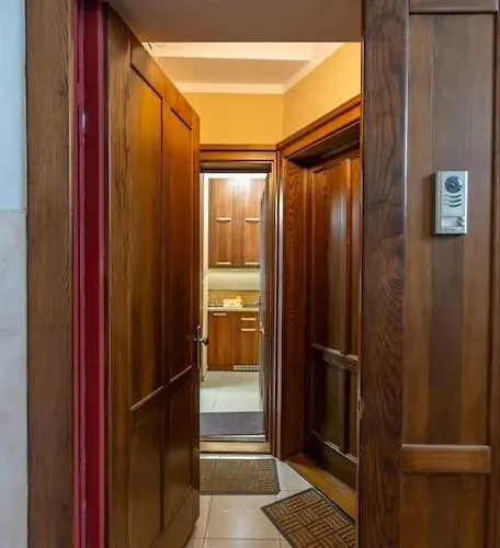 Luxury Design Flat In The Center Budapest